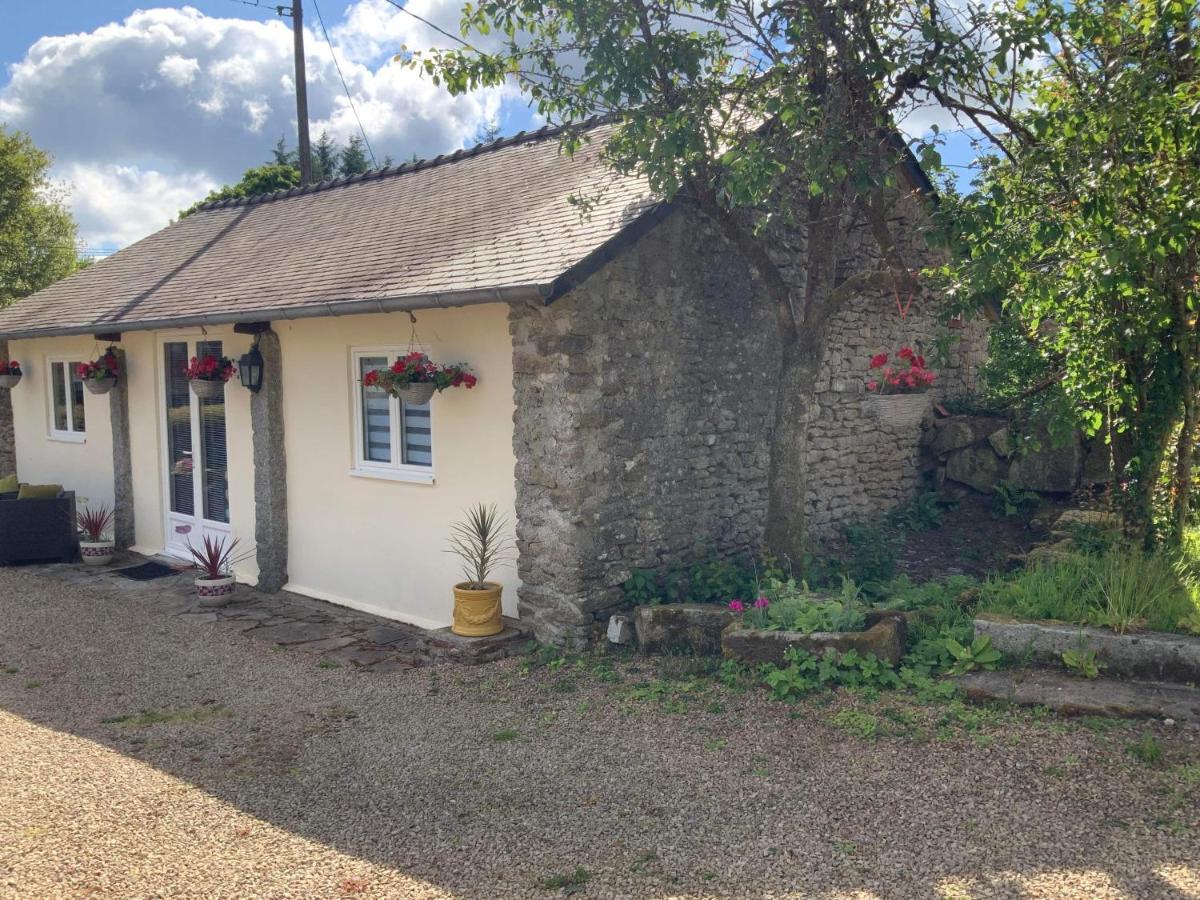 Apartament Le Cloitre Huelgoat Zewnętrze zdjęcie
